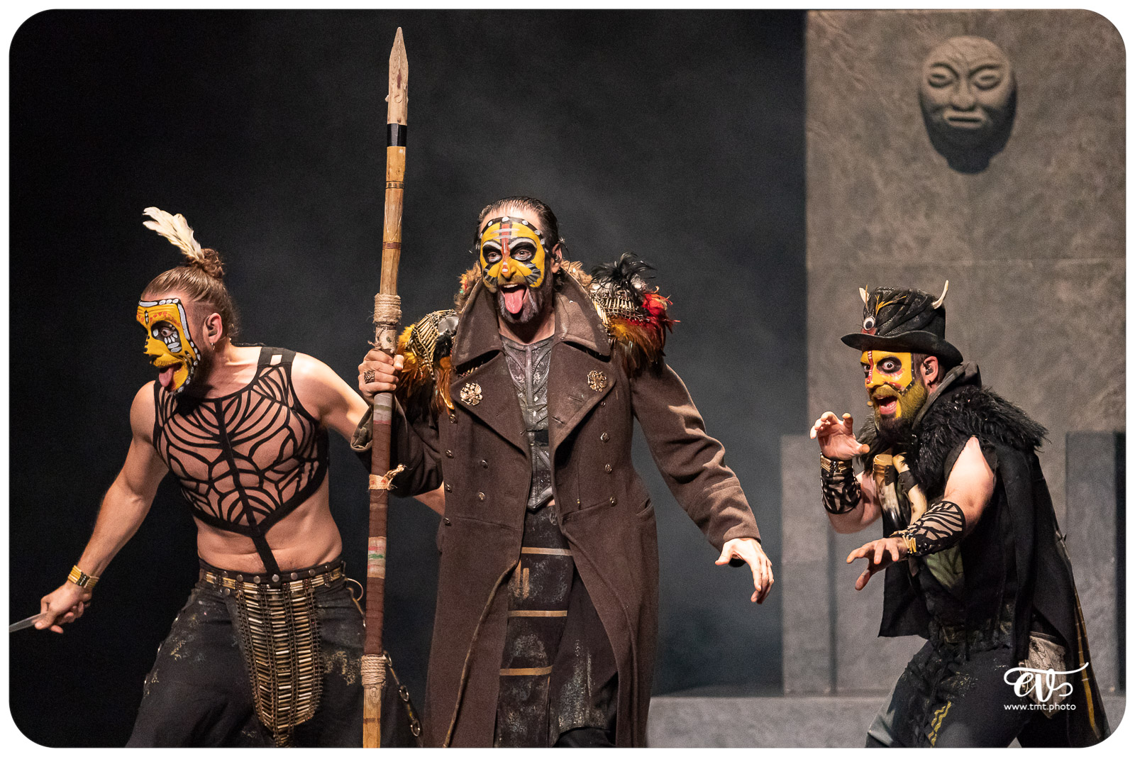 THE PRIMITALS (YLLANA & PRIMITAL BROTHERS)